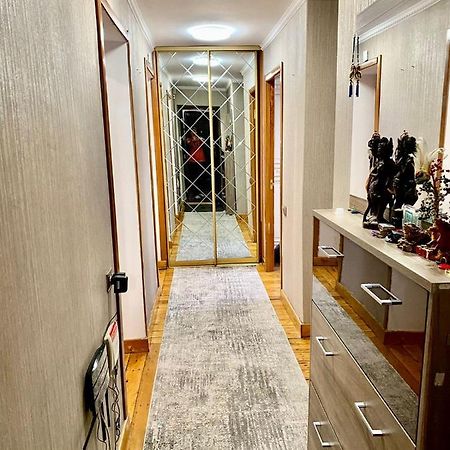 Просторная 3 Комнатная Квартира На Арбате Apartment Алма Ата Екстериор снимка